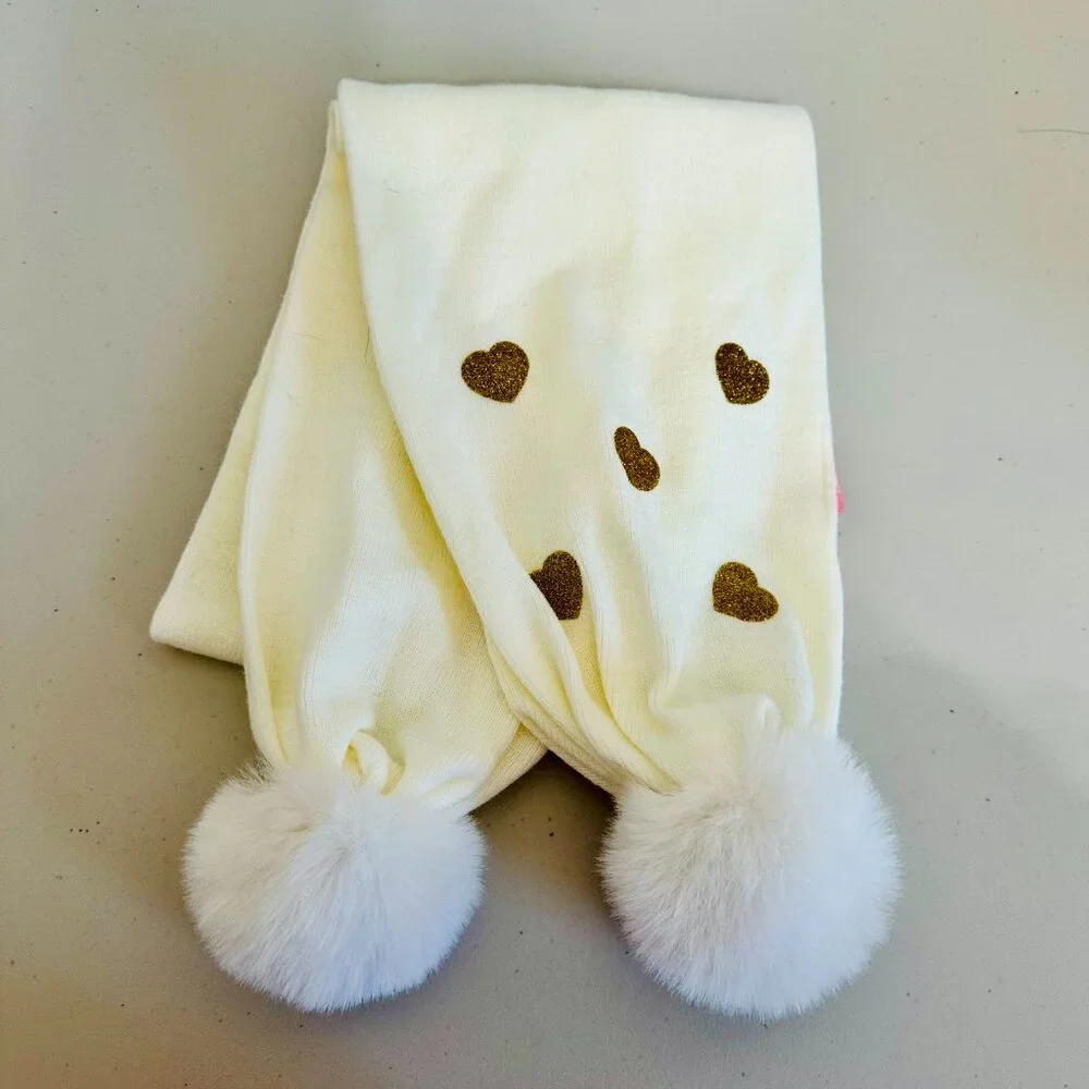 JUICY COUTURE KIDS 3-PIECE KNIT METALLIC HEARTS SCARF BEANIE AND GLOVES GIFT SET